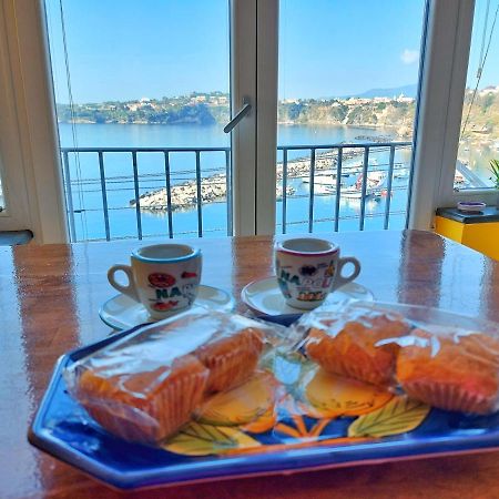 La Casa Azzurra Procida Exterior foto