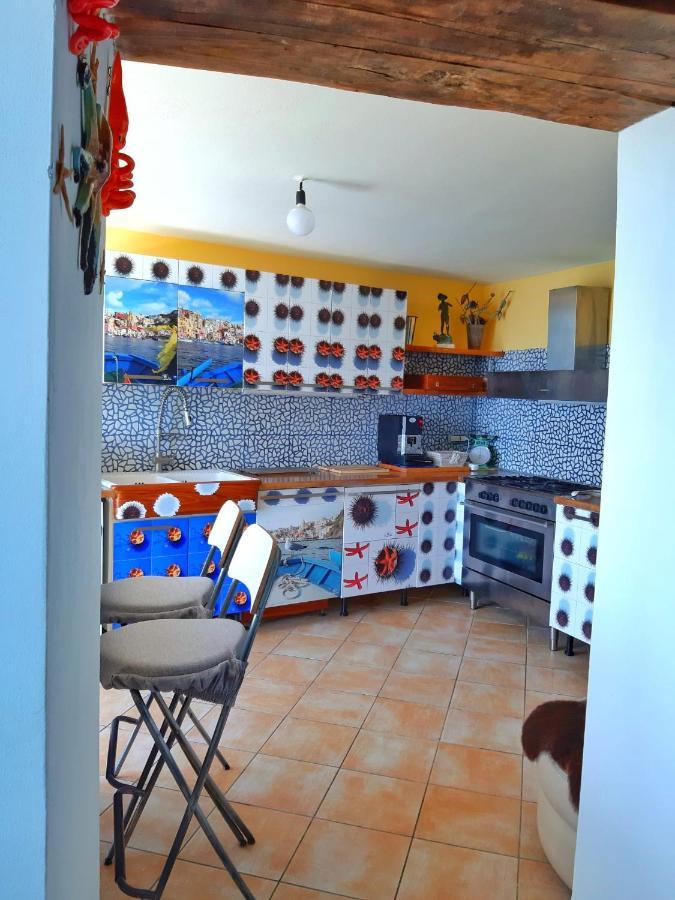 La Casa Azzurra Procida Exterior foto